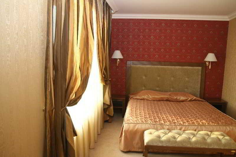 Hotel Club Central Hisarja Quarto foto